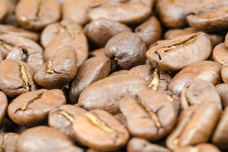 Why Are Coffee Beans Roasted? 2 Why Are Coffee Beans Roasted?